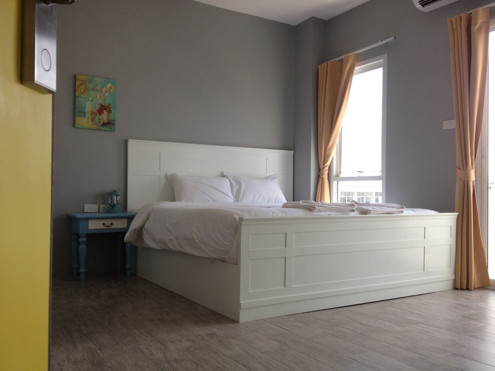 Deluxe Room, Sea View photo 2