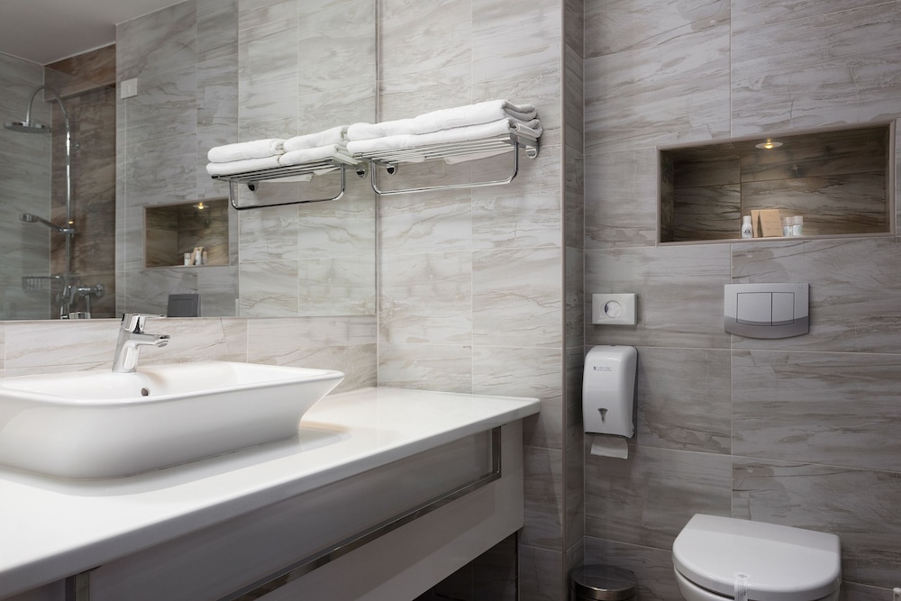 Deluxe Double or Twin Room, Balcony, Valley View photo 2
