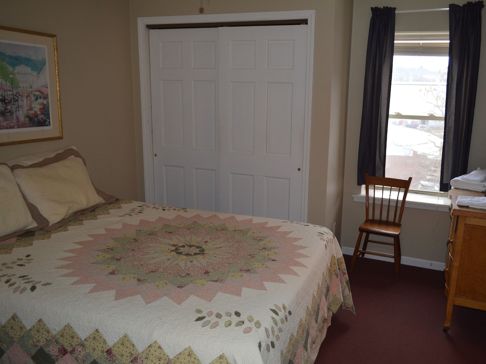 Deluxe Suite, Ensuite (Ducasse) photo 1