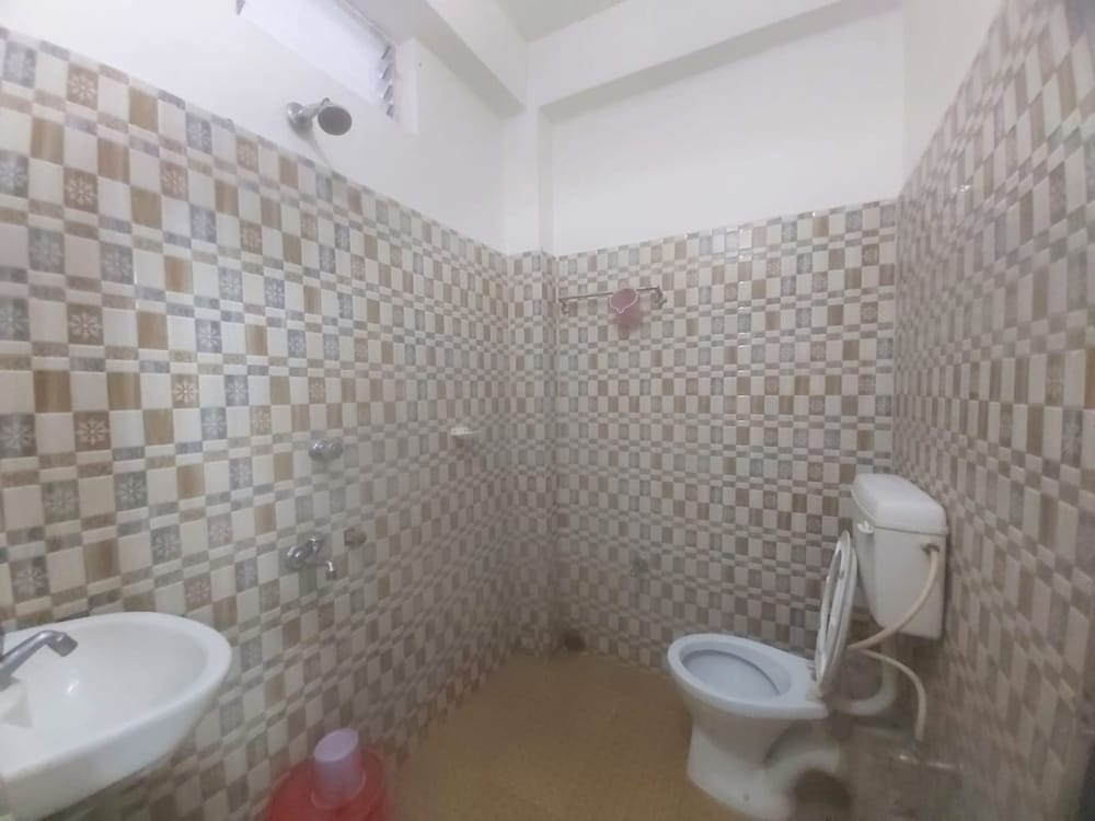Deluxe Quadruple Room - Photo 2
