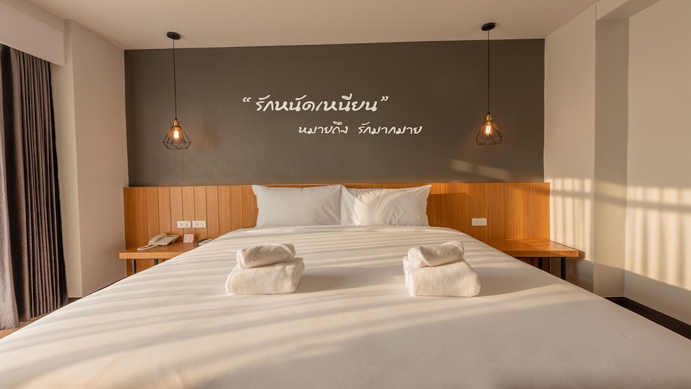 Luxury Premier Room - Photo 6