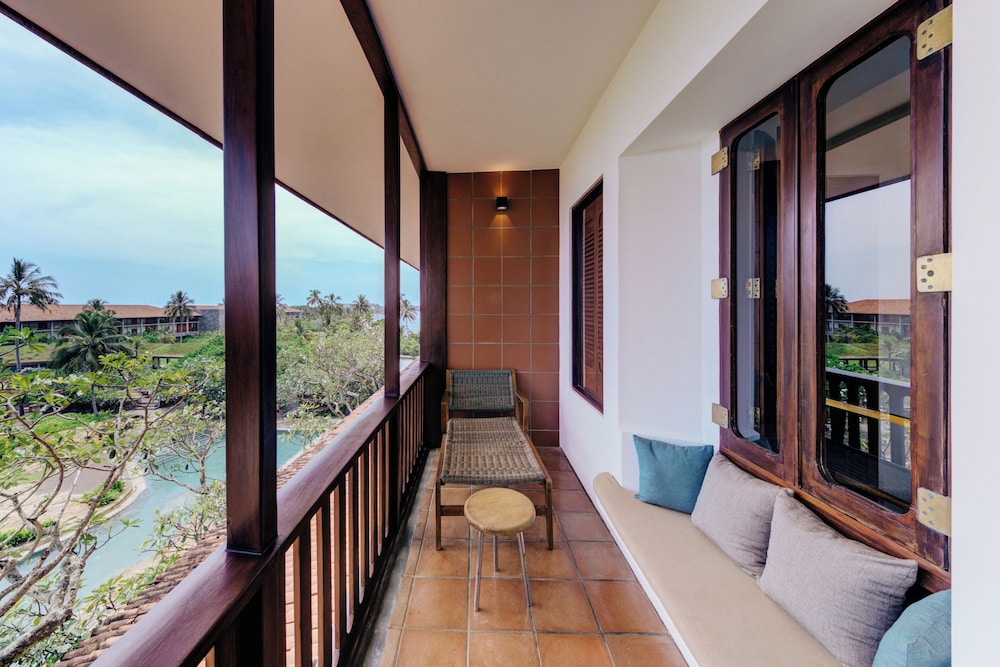 Premium Suite - Photo 4