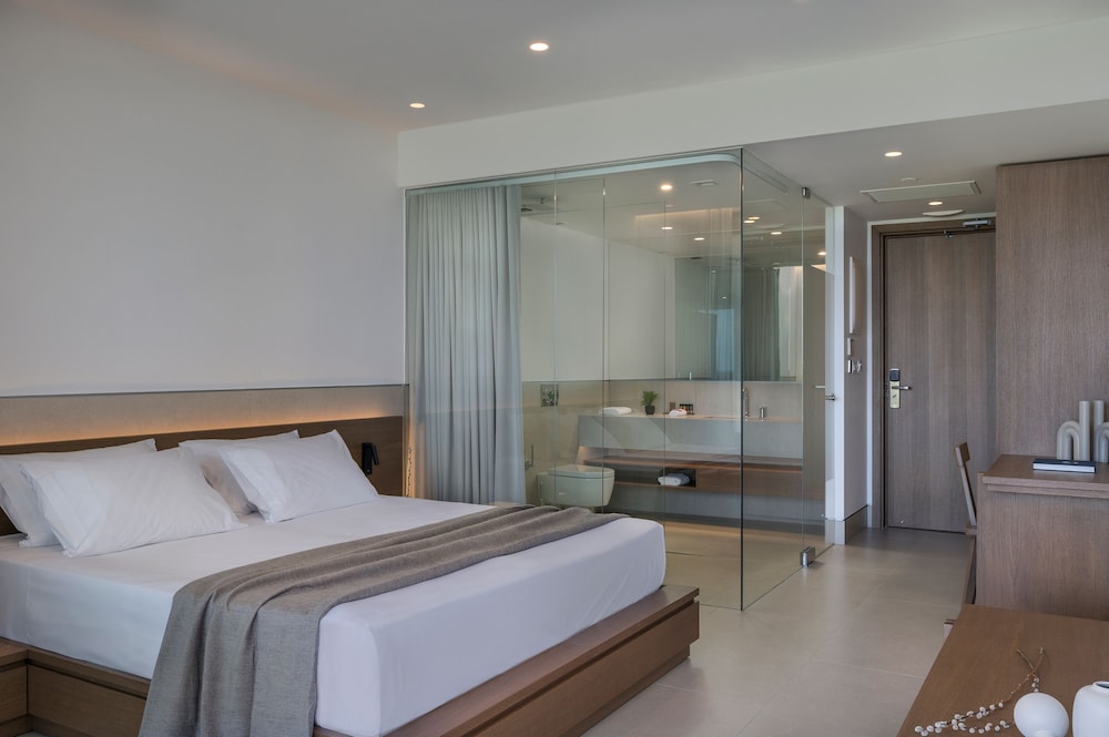 Superior Room Sea View - Photo 2