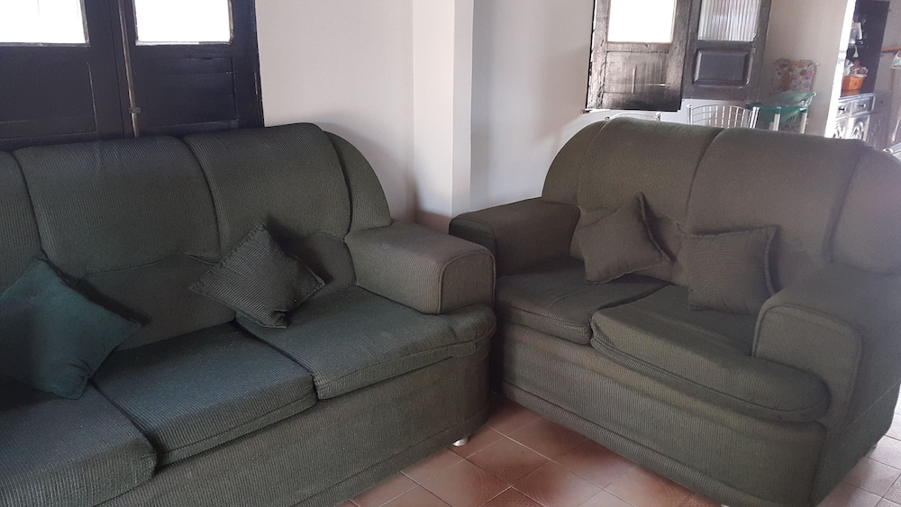 Basic House, 2 Bedrooms, Lakeside photo 1