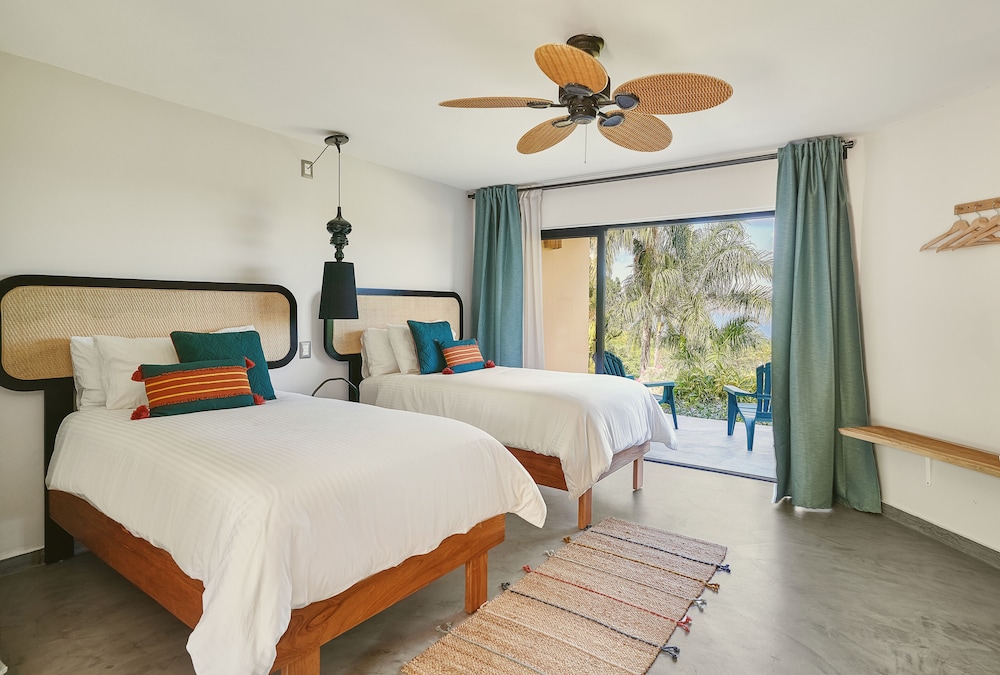 Twin Room Garden with ocean view photo 1