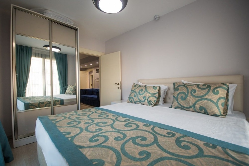 Deluxe Suite photo 3