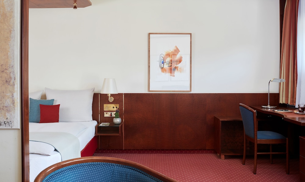 Business Double Room (Plus)