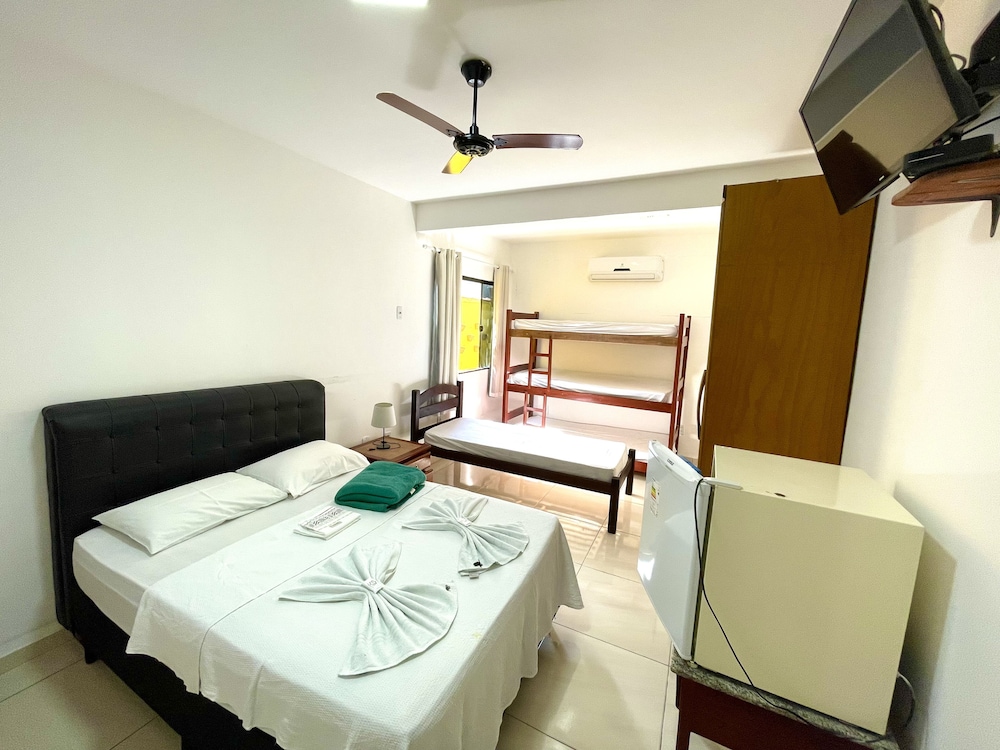 Family Room, 1 Bedroom, Courtyard View photo 1