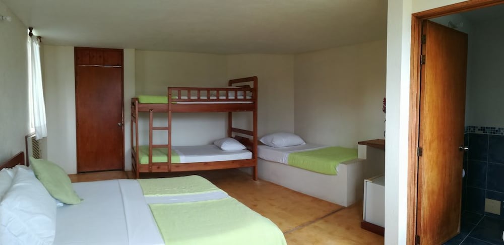 Quadruple Room photo 2