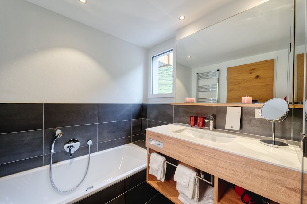 Apartment - Photo 9