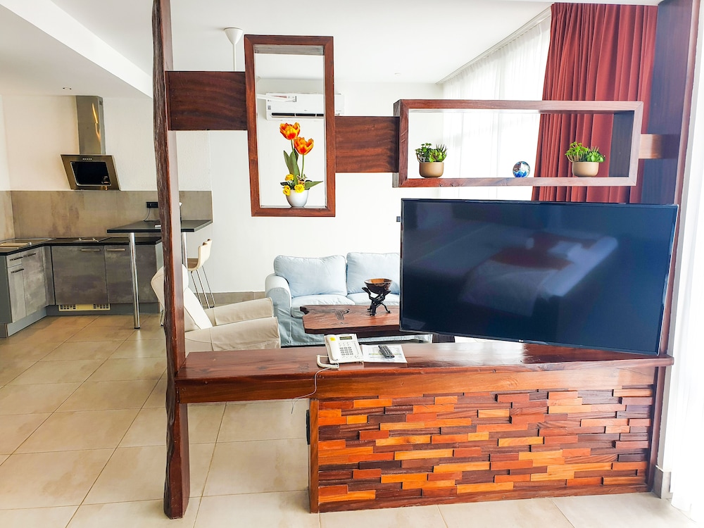Panoramic Suite, Ocean View - Photo 2