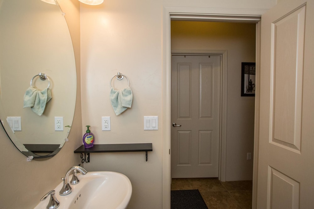 Condo, 3 Bedrooms photo 2