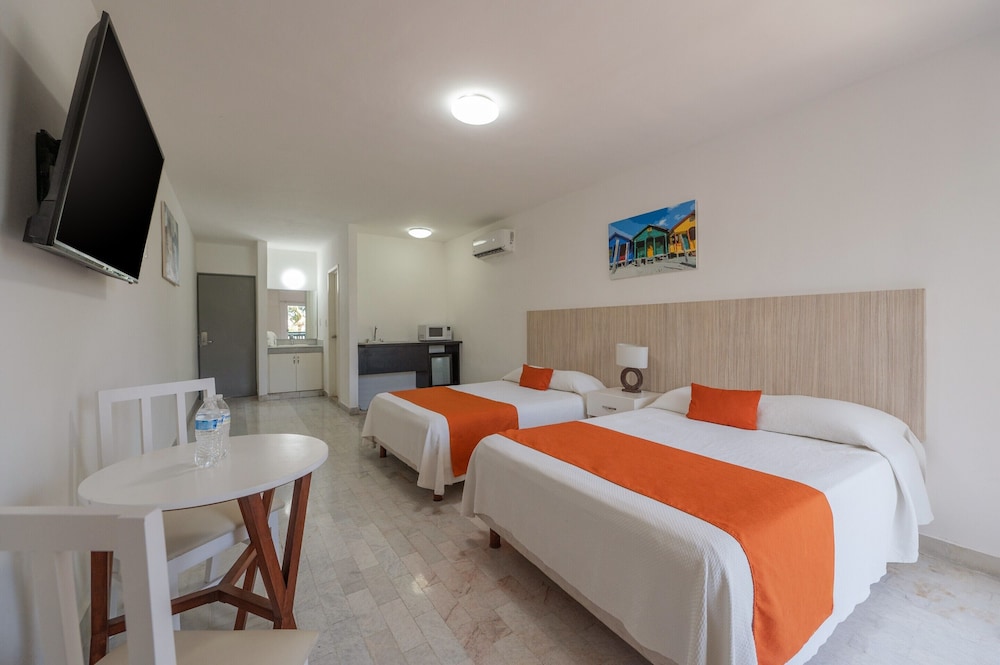 Classic Room, Balcony, Lagoon View photo 3