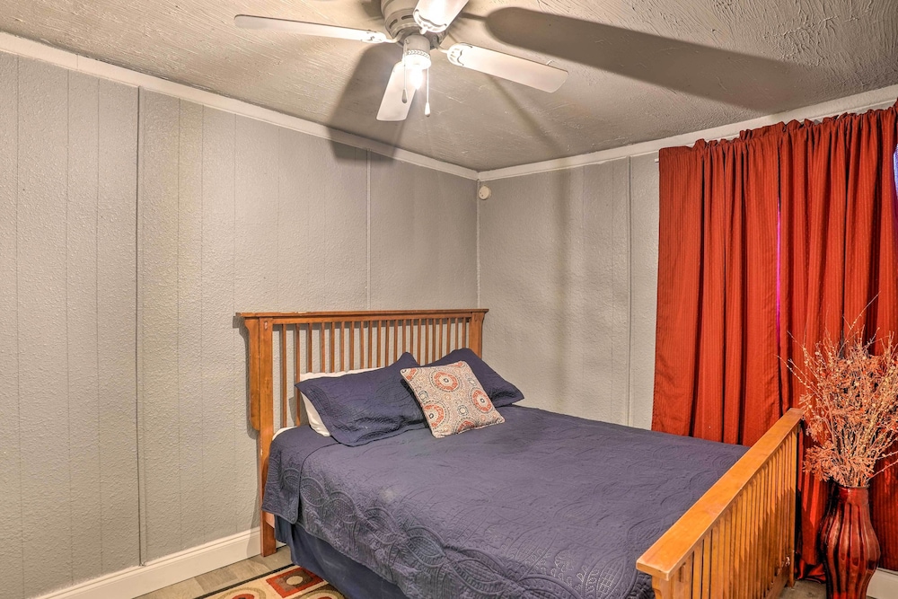 House (2 Bedrooms) photo 2