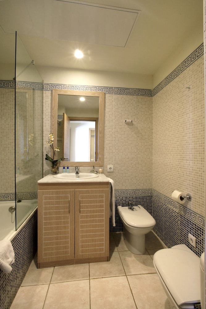Standard Apartment, 1 Bedroom, Balcony - Photo 2