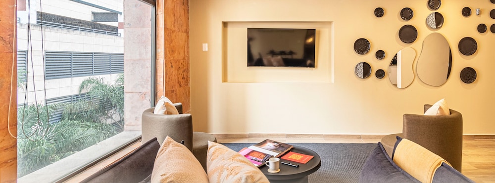 Grand Apartment, City View photo 1