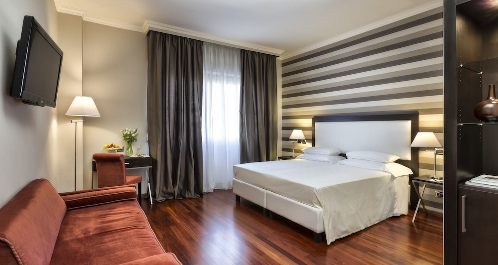 Premium Room - Photo 1