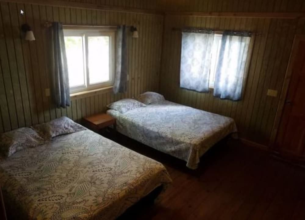 Basic Room, 2 Queen Beds, Ocean View