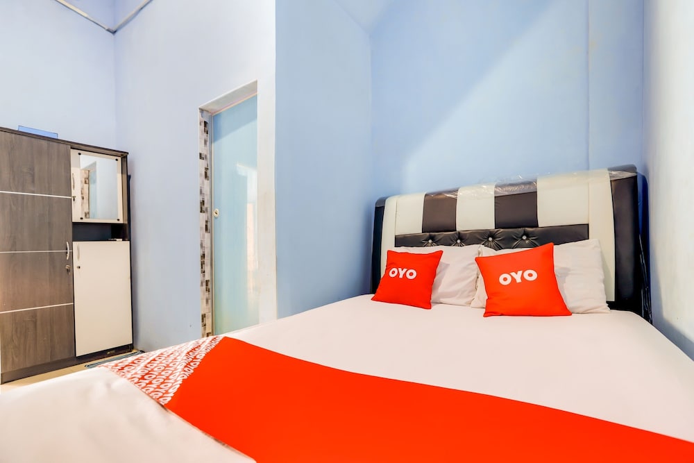 Standard Double Room - Photo 8