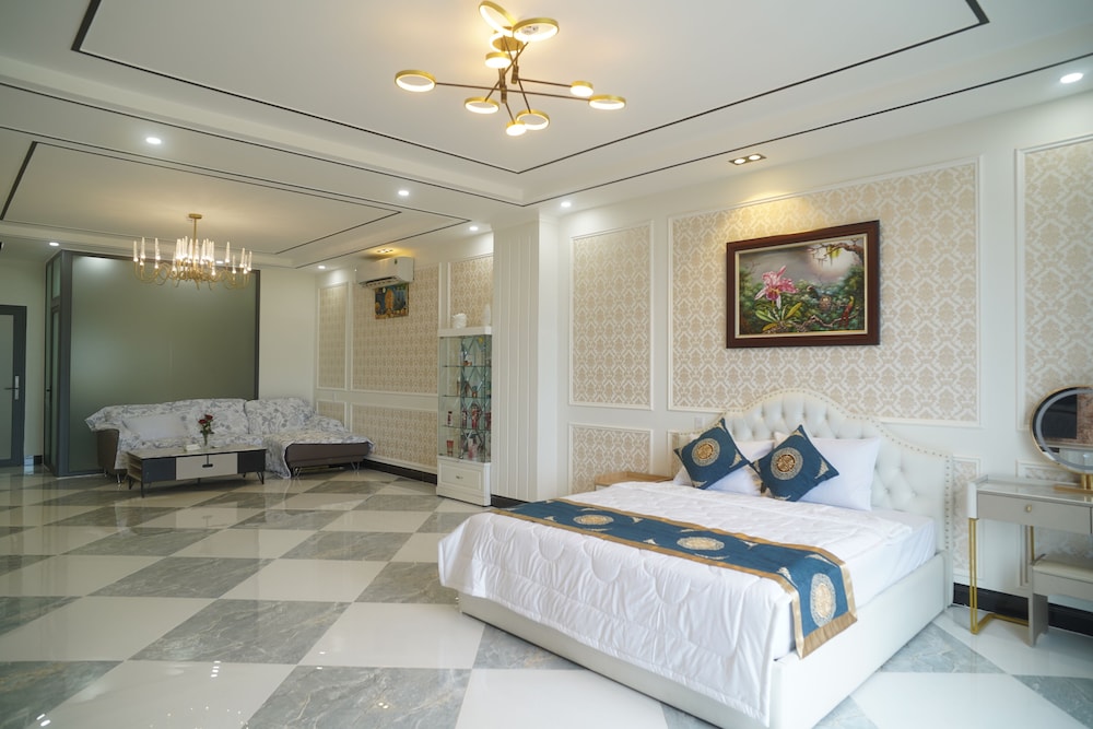 Luxury Studio Suite, Balcony, Lake View photo 3