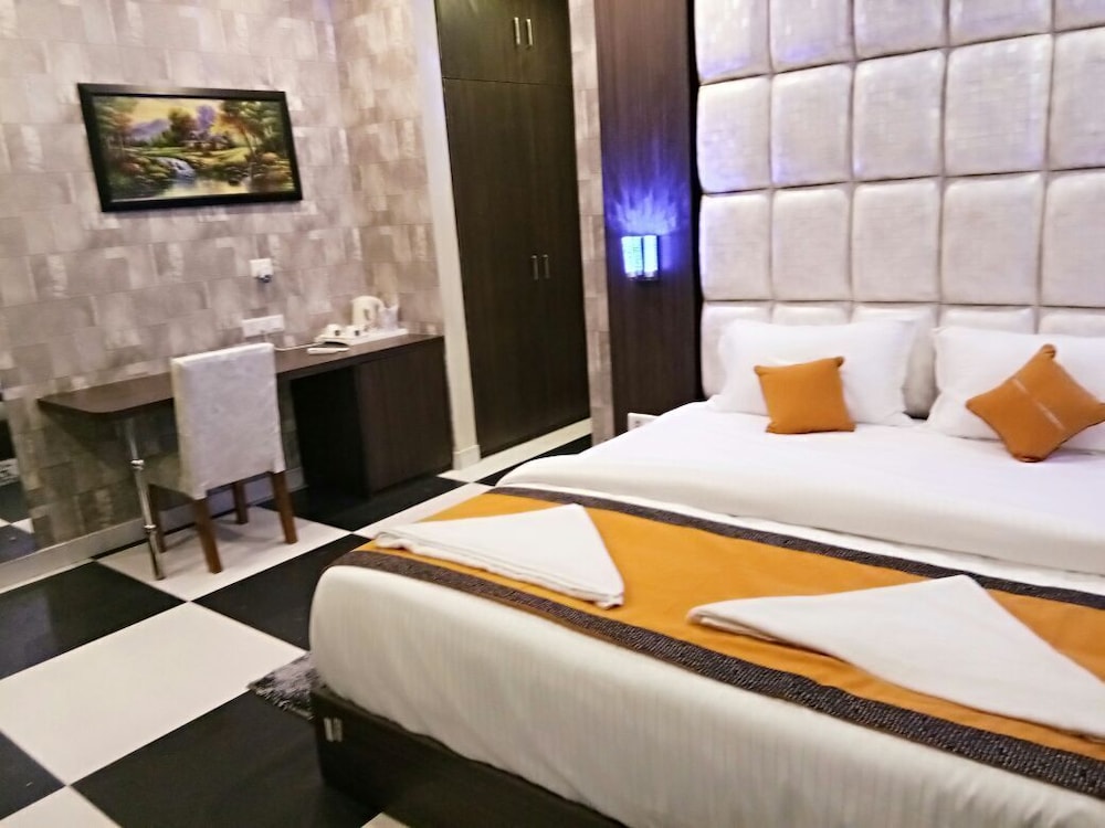 Presidential Double Room photo 3