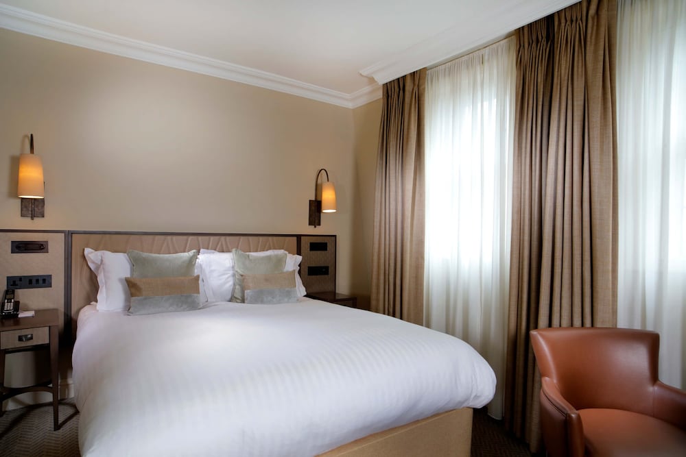 Superior Double Room, 1 Queen Bed, Ensuite photo 1