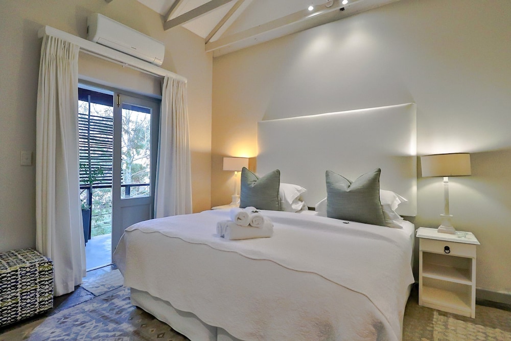 Comfort Double or Twin Room photo 1