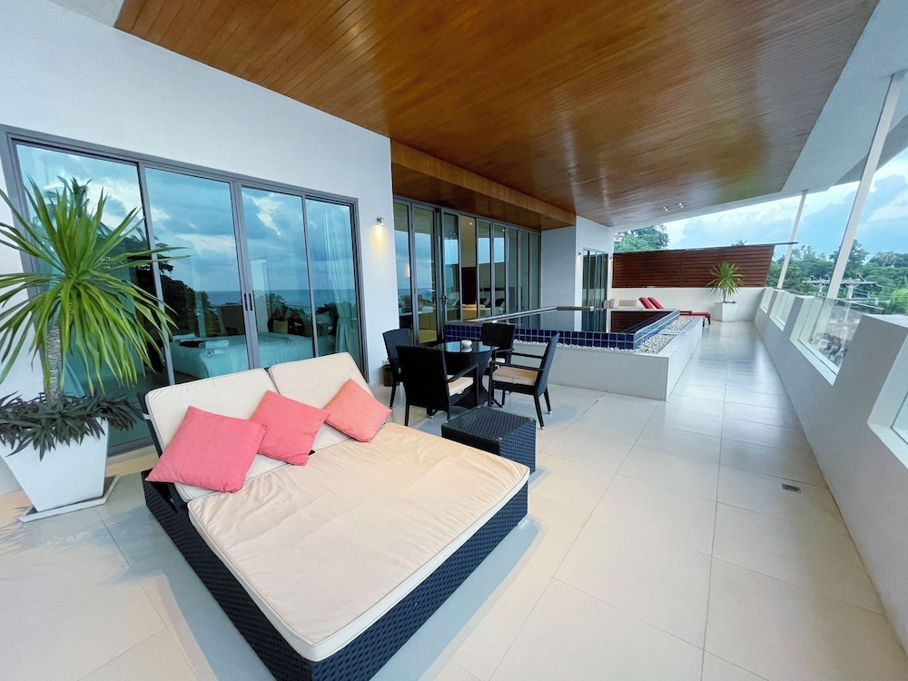 Two Bedroom Private Pool Penthouse - Photo 9