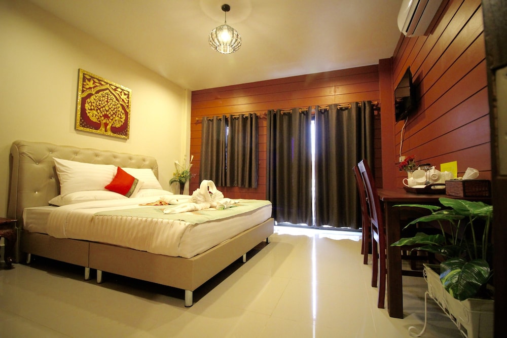 Deluxe VIP for 2 People photo 3