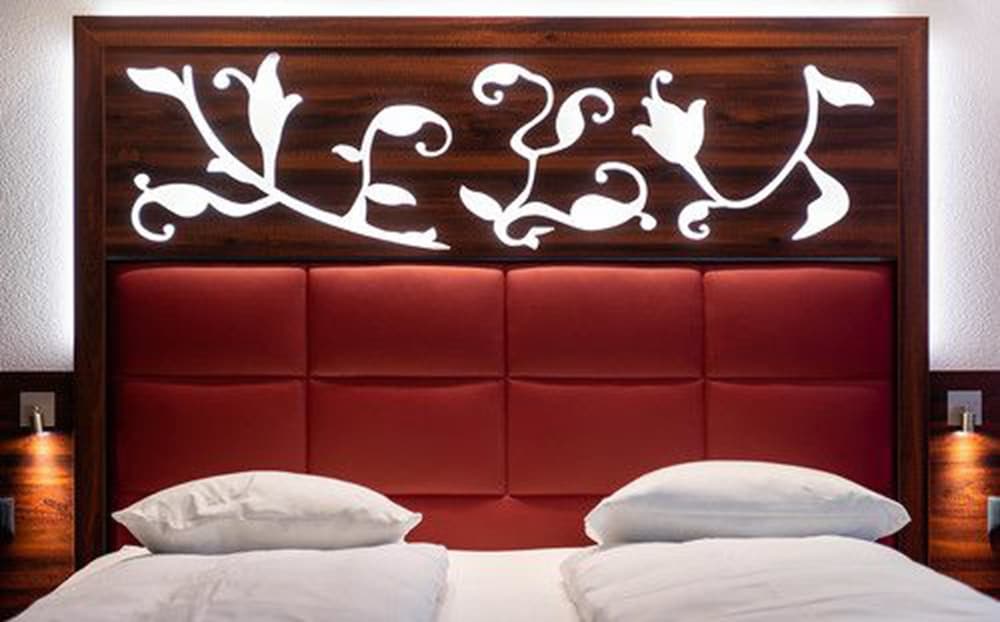 Twin Room - Photo 4