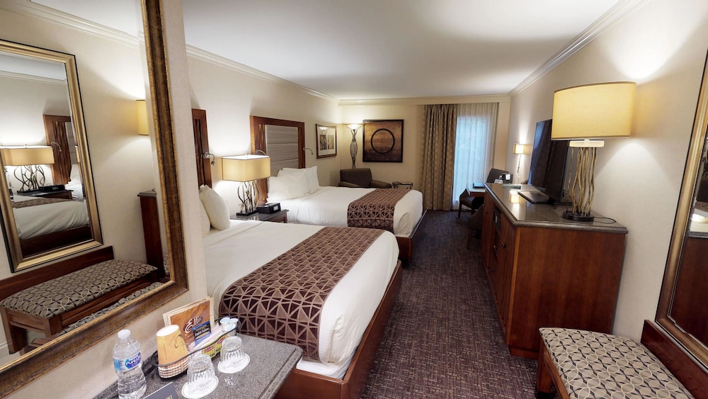 Standard Room, 2 Queen Beds, Non Smoking, Refrigerator (Oversized Room) - Photo 1