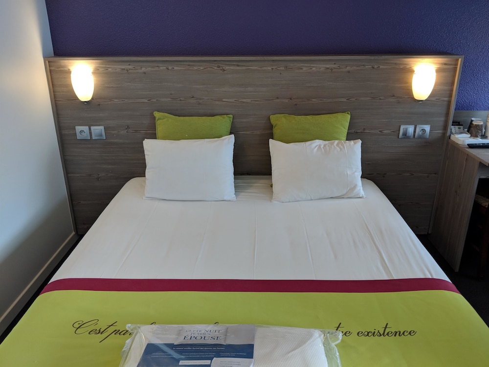 Standard Room, 1 Double Bed - Photo 3