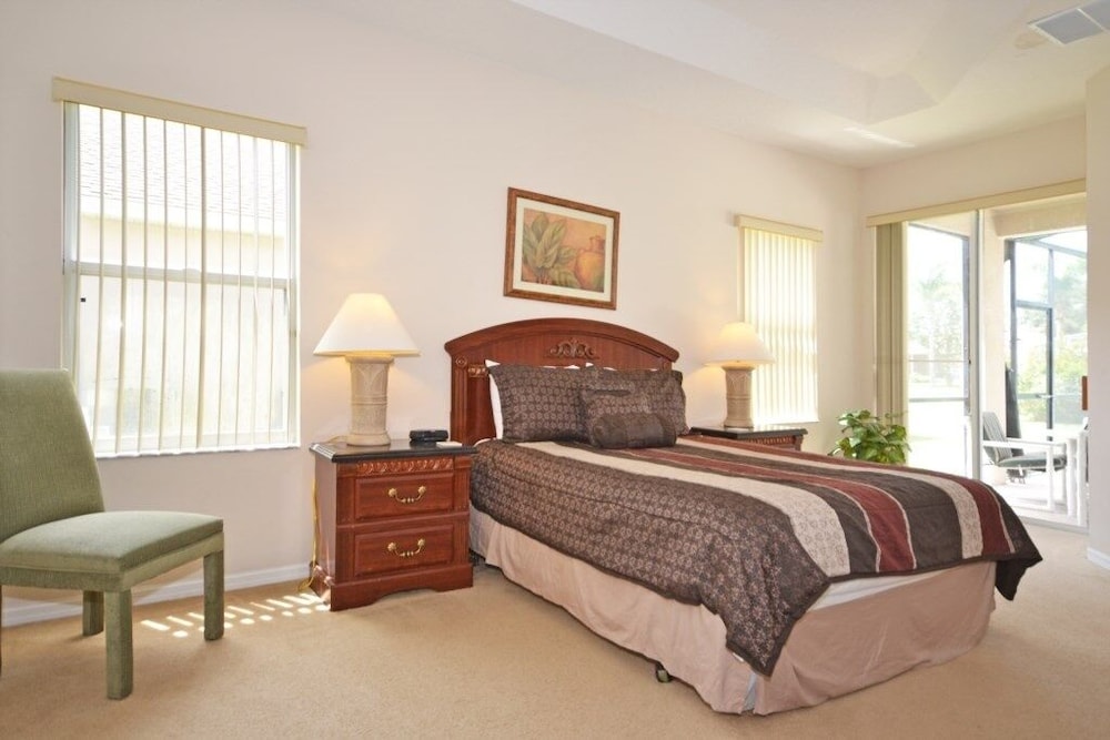 House, 5 Bedrooms