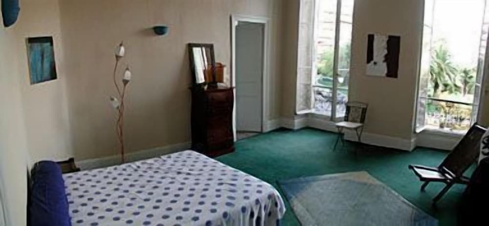 Quadruple Room, Shared Bathroom