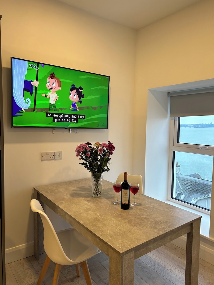 Sea View 1 Bedroom Apartment