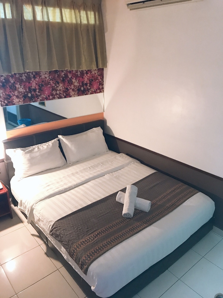 Standard Double Room photo 3