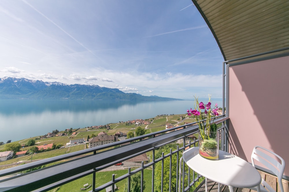 Double Room, Balcony, Lake View - Photo 5