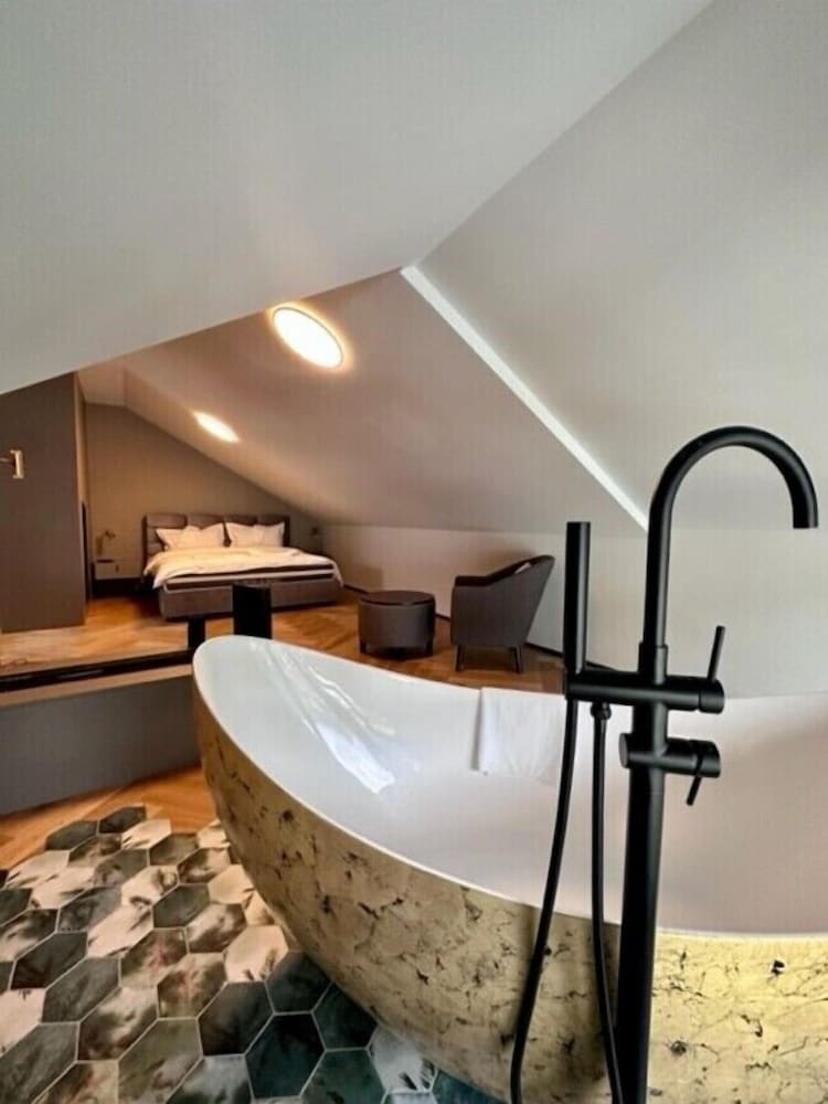 Superior Suite photo 3