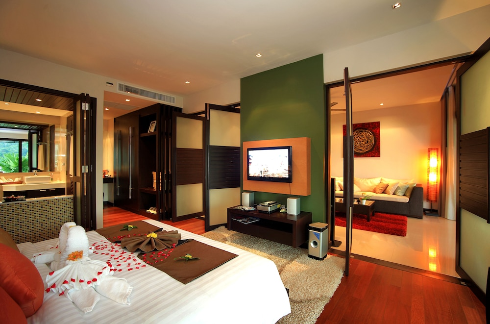 Suite, 1 Bedroom - Photo 5