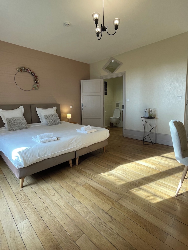 Premium Double Room, Private Bathroom