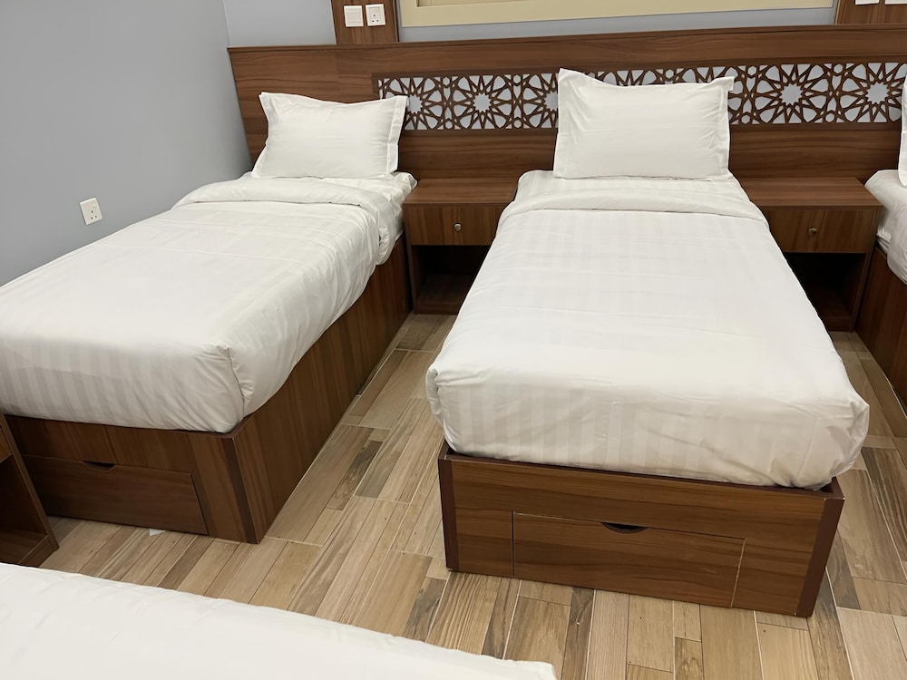 Basic Shared Dormitory, Men only photo 3