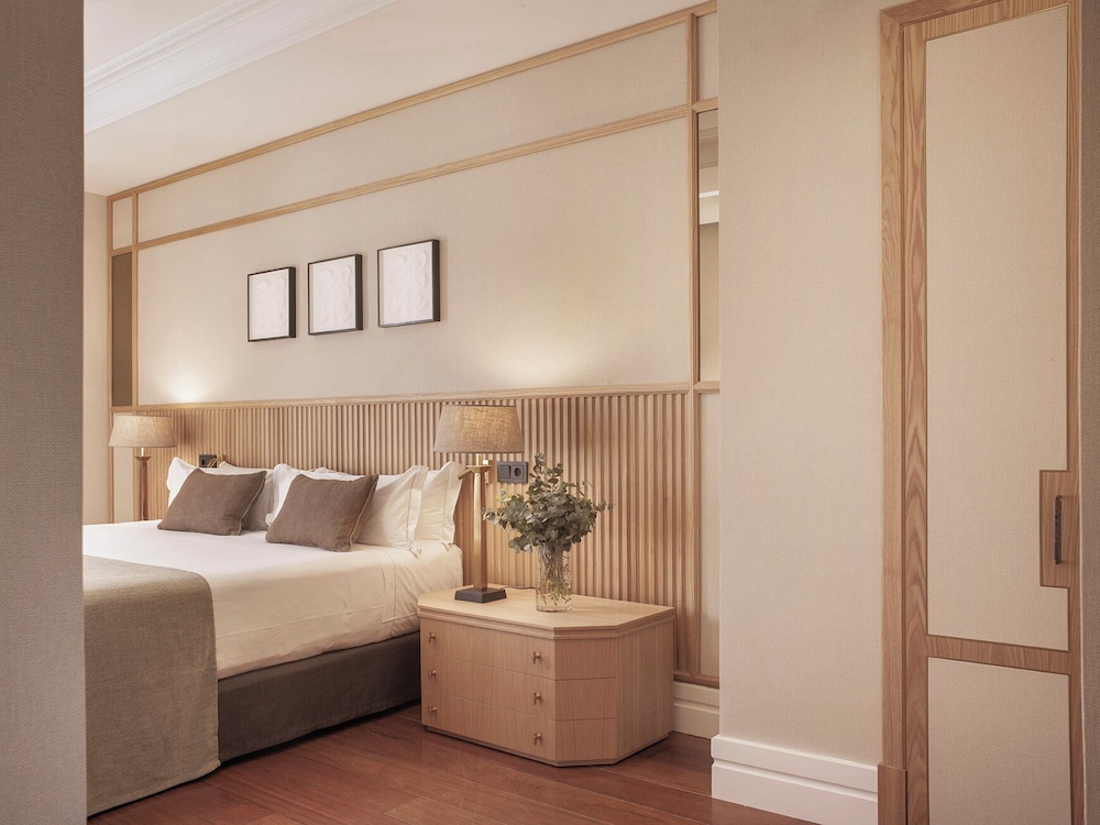 Grand Suite - Photo 2