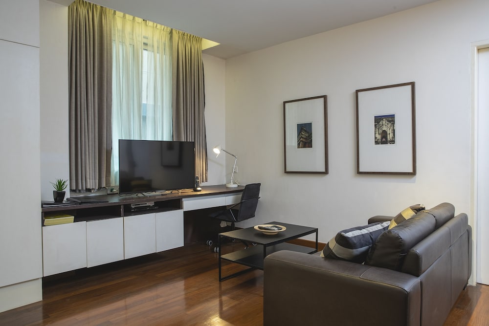 Suite, 2 Bedrooms (Min 3 Nights Stay) - Photo 10
