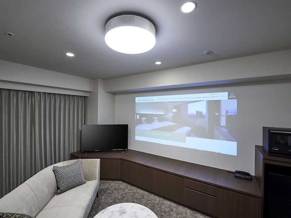 Junior Suite Room 2 double beds & 1 single bed, Non Smoking photo 1