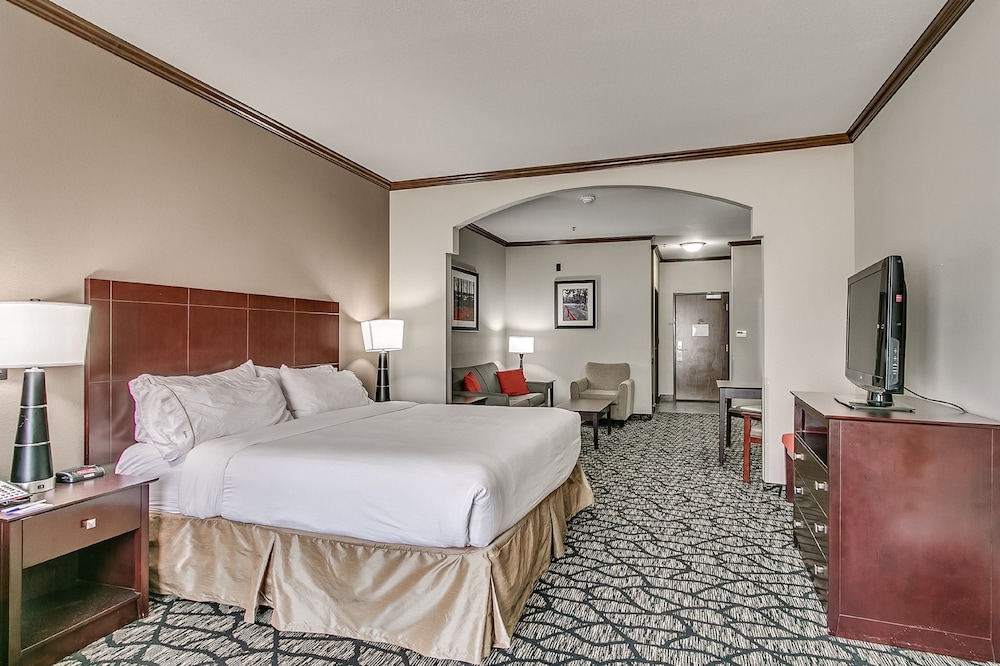 Standard Room, 1 King Bed photo 1