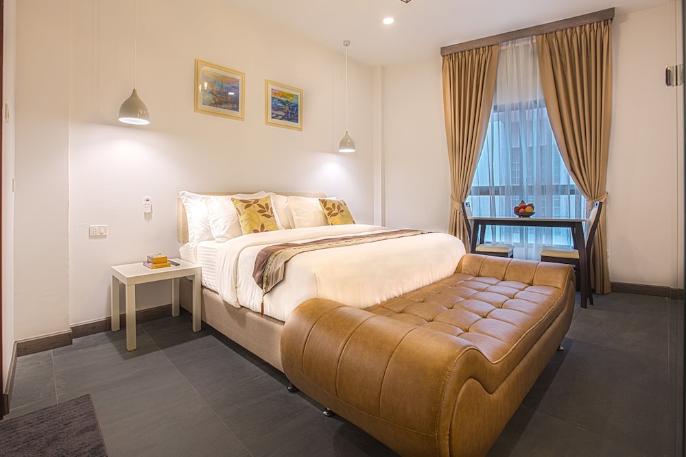 Grand Double Room photo 3