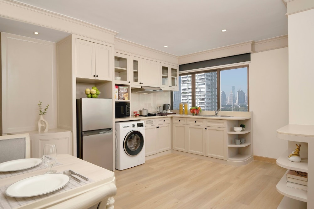 One Bedroom Balcony Residence Suite photo 3