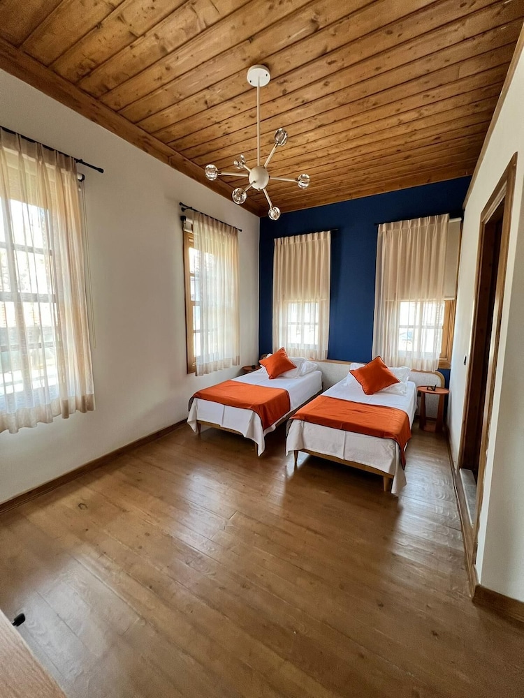 Standard Double or Twin Room, City View