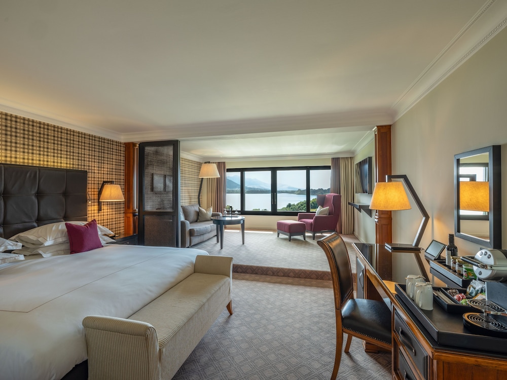 Classic King Room