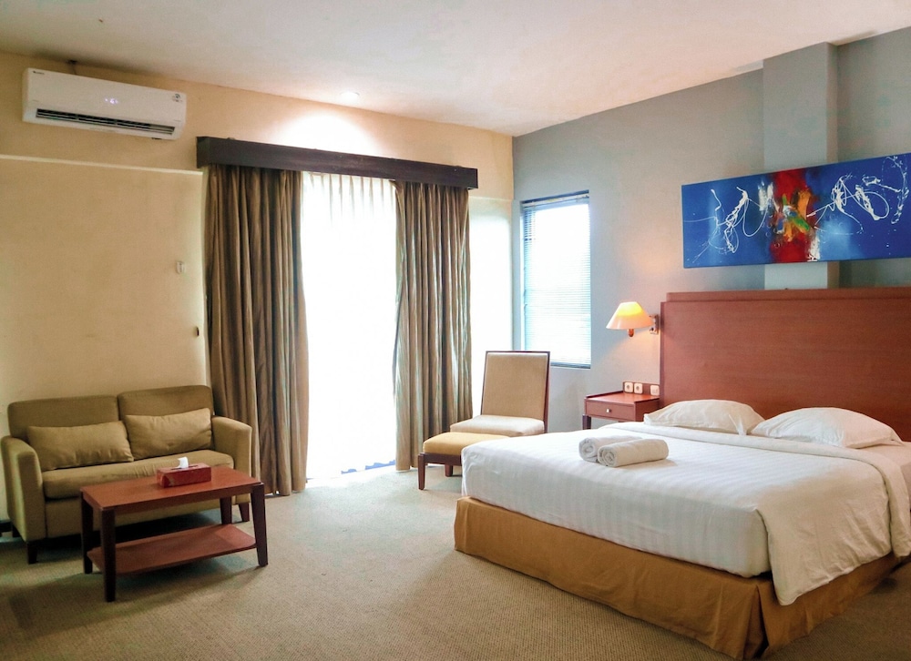 Executive Suite photo 3